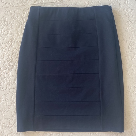 White House Black Market Skirt - Picture 1 of 9